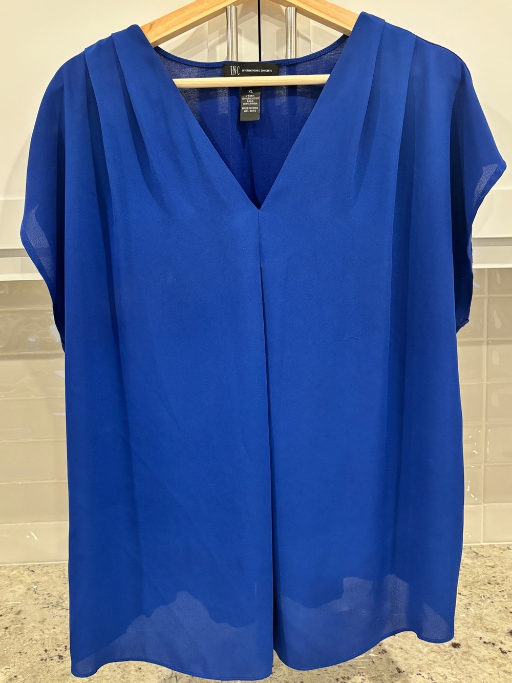 3-xl v-kneck blouses